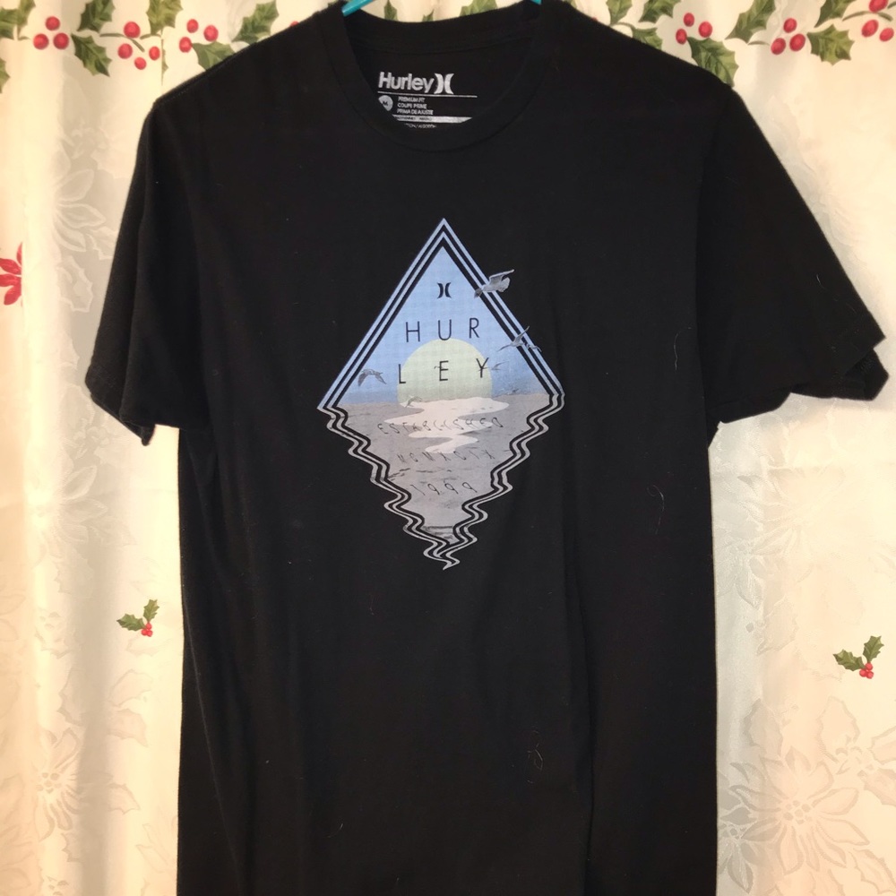 Hurley tee shirt